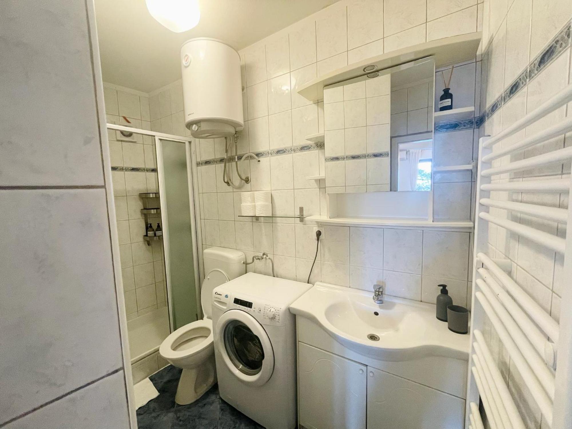 Отель Rondina House Корчула Экстерьер фото